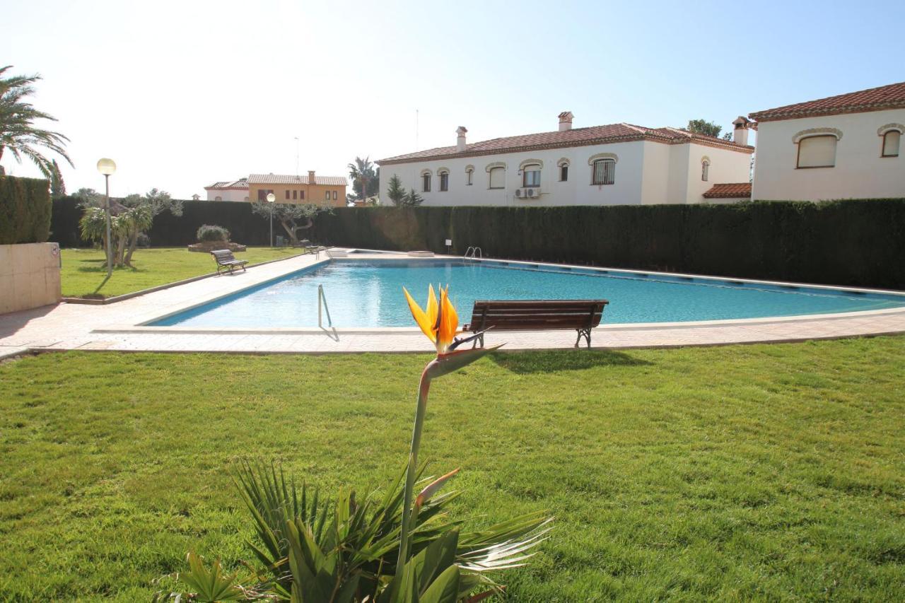 Apartment Pelicanos