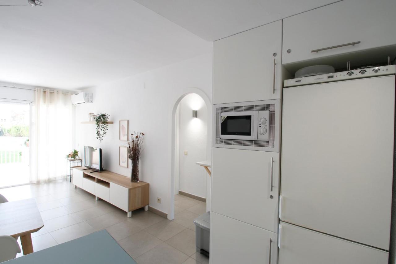 Apartment Pelicanos *